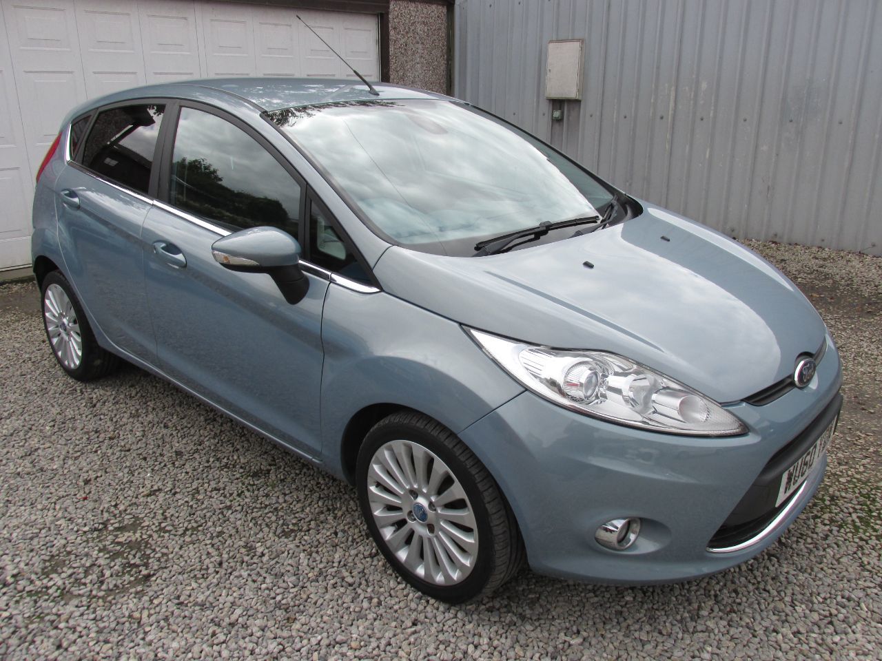 2010 Ford Fiesta