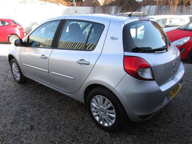 2011 Renault Clio 1.2 16V I-Music 5dr ## 1 LADY OWNER - FSH ##