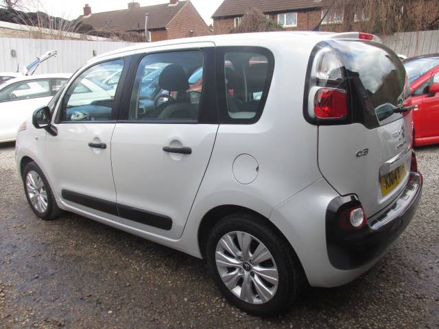 2014 Citroen C3 Picasso 1.6 HDi 8V VTR+ 5dr ## £20 ROAD TAX - FSH ##